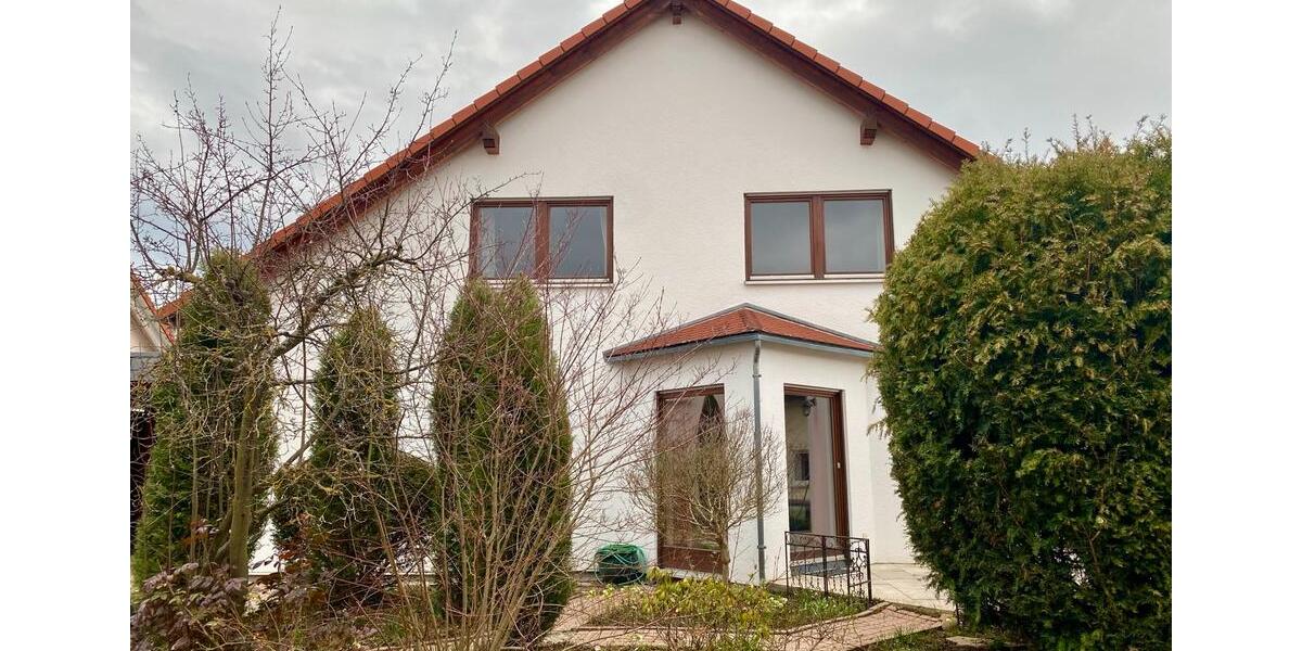 Doppelhaushälfte Hildrizhausen - 2 Zimmer, 160 m&sup2;, 670.000&euro; | Angebot:26136534