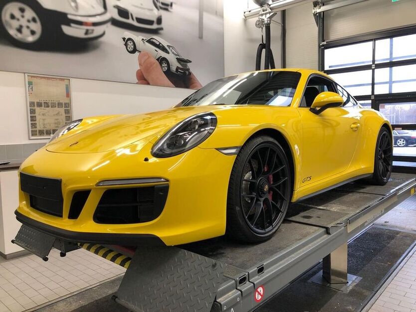 991