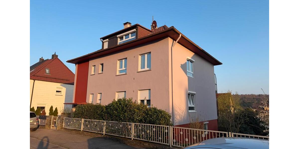Dachgeschoßwohnung Pforzheim Eutingen - 2.5 Zimmer, 67 m&sup2;, 600&euro; | Angebot:25948445