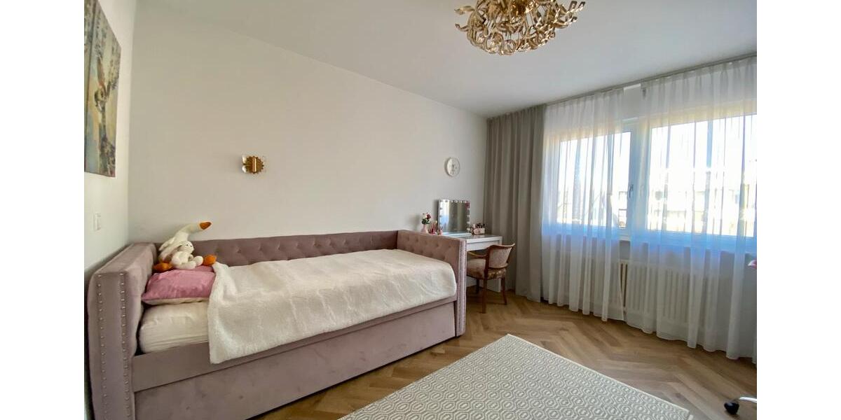 Einfamilienhaus Pforzheim Dillweißenstein - 4.5 Zimmer, 185 m&sup2;, 640.000&euro; | Angebot:26446265