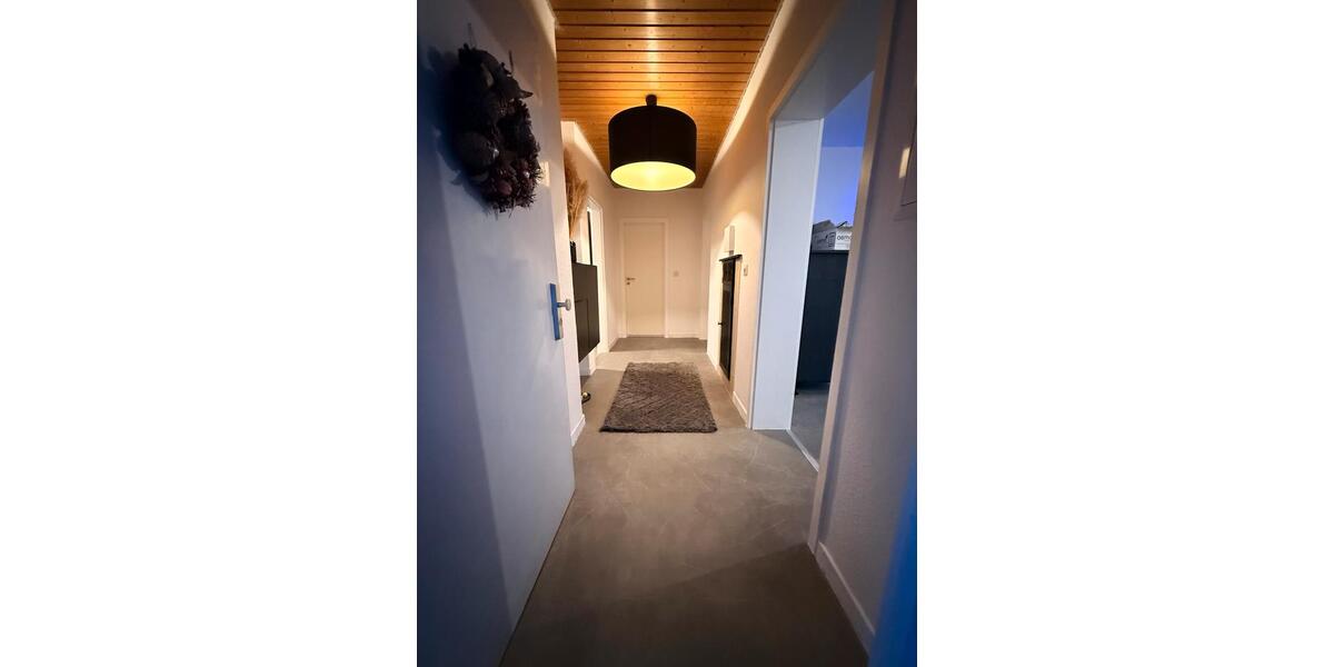 Etagenwohnung Ludwigsburg Oßweil - 3 Zimmer, 75 m&sup2;, 1.100&euro; | Angebot:25795450