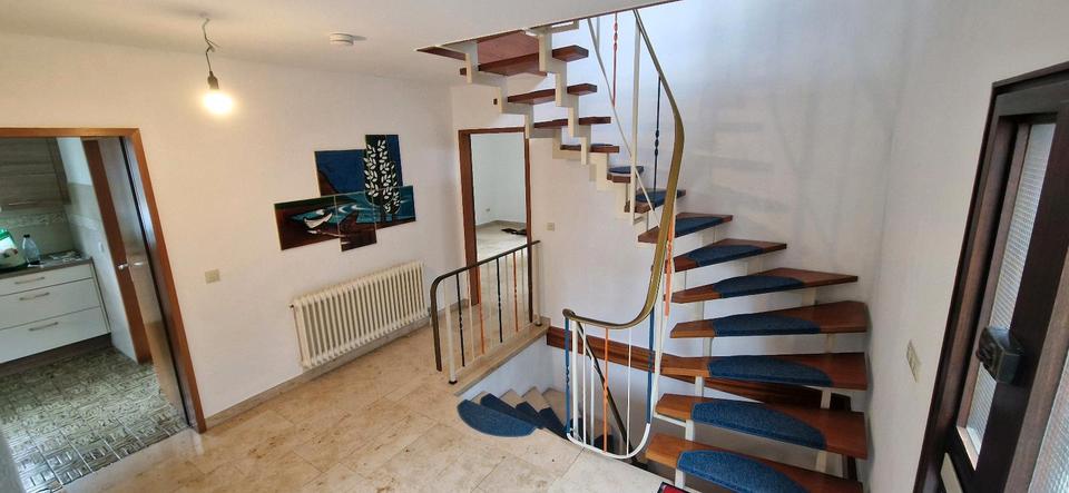 Einfamilienhaus Sindelfingen - 3.5 Zimmer, 127 m&sup2;, 2.300&euro; | Angebot:26657569