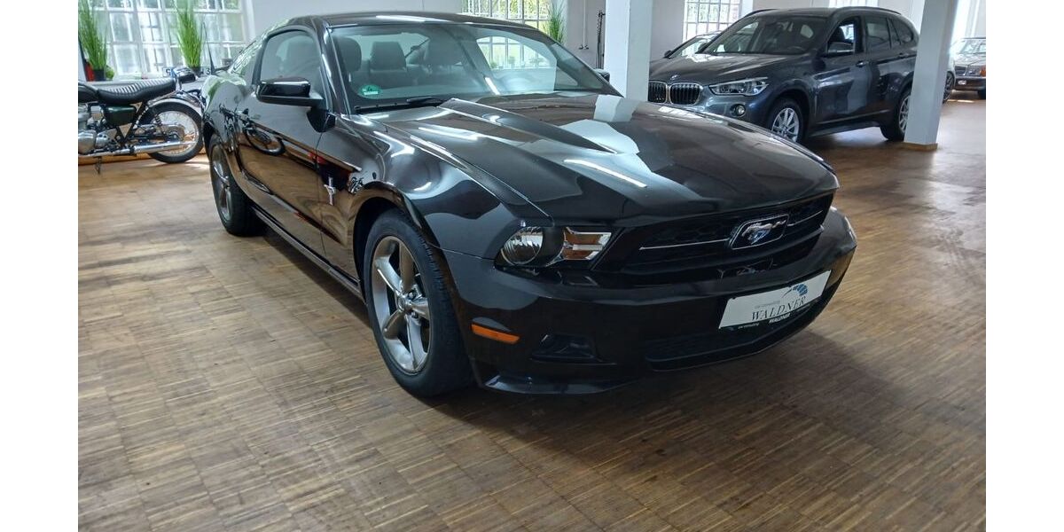Ford Mustang 88.350 km 18.590 &euro; Frickenhausen 72636