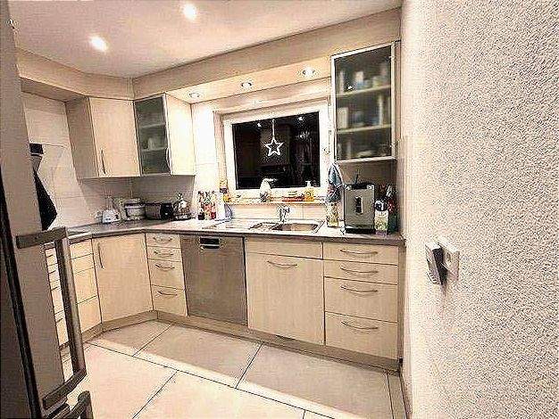 Doppelhaushälfte Korntal-Münchingen Münchingen - 6 Zimmer, 234 m&sup2;, 715.000&euro; | Angebot:25730172