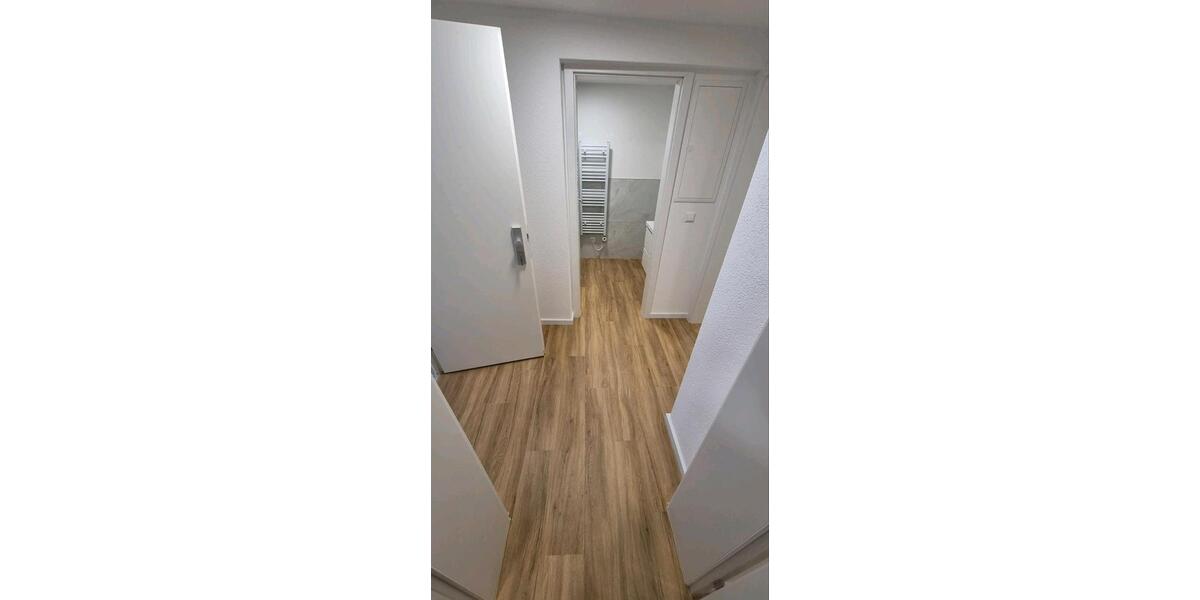 Etagenwohnung Gerlingen - 3 Zimmer, 60 m&sup2;, 1.400&euro; | Angebot:26267572