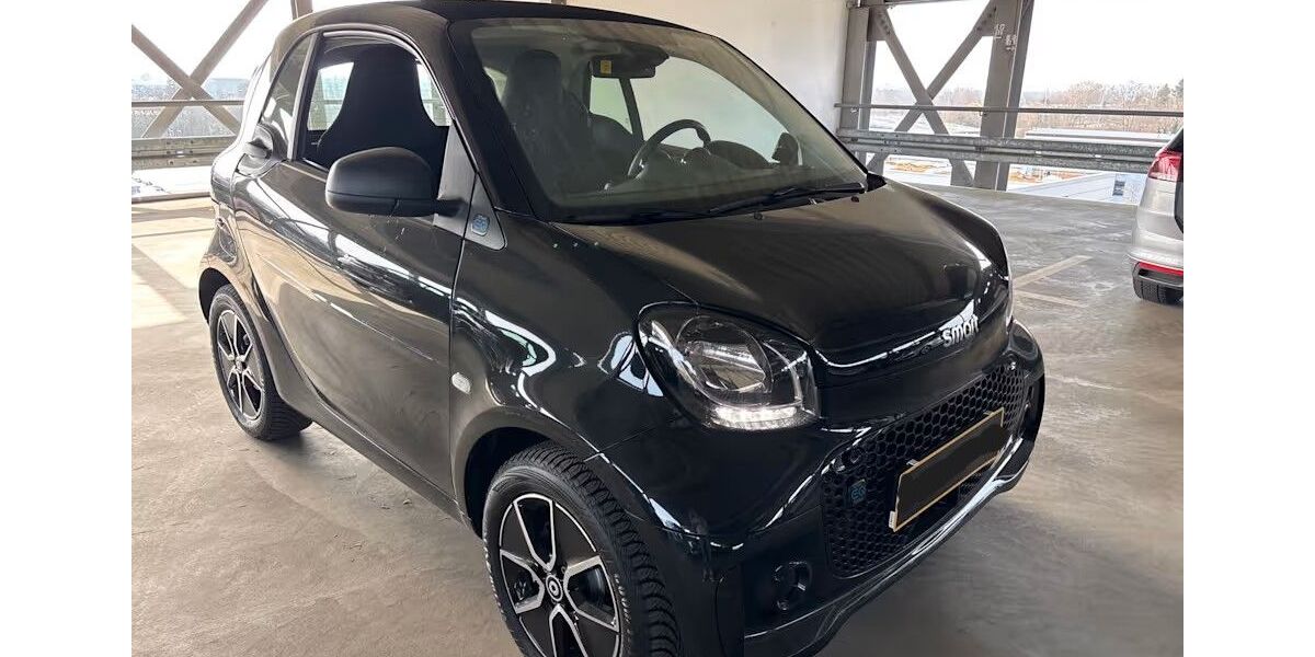 Smart ForTwo 14.800 km 9.999 &euro; Ditzingen 71254