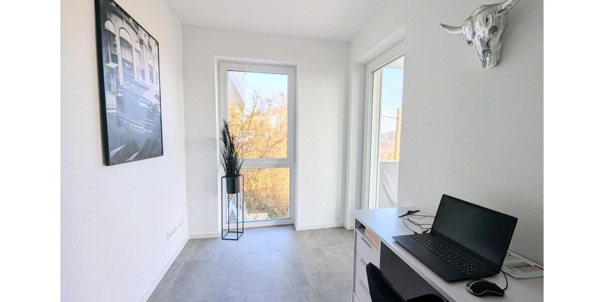 Etagenwohnung Mühlacker - 4 Zimmer, 123 m&sup2;, 1.850&euro; | Angebot:24664890