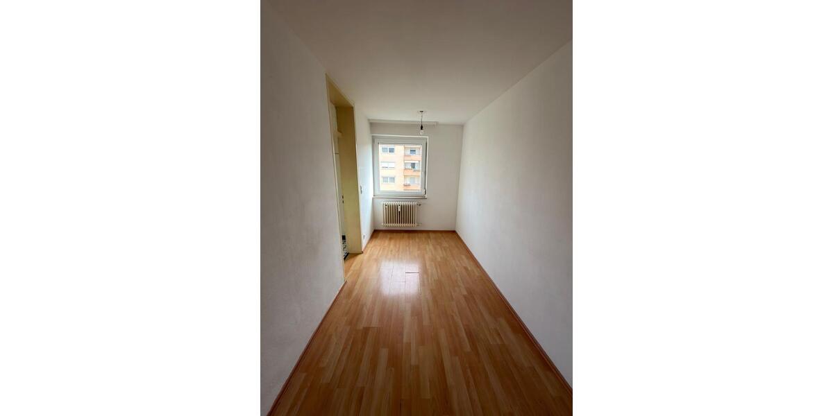 Etagenwohnung Esslingen am Neckar Brühl - 2.5 Zimmer, 53 m&sup2;, 175.000&euro; | Angebot:26381914