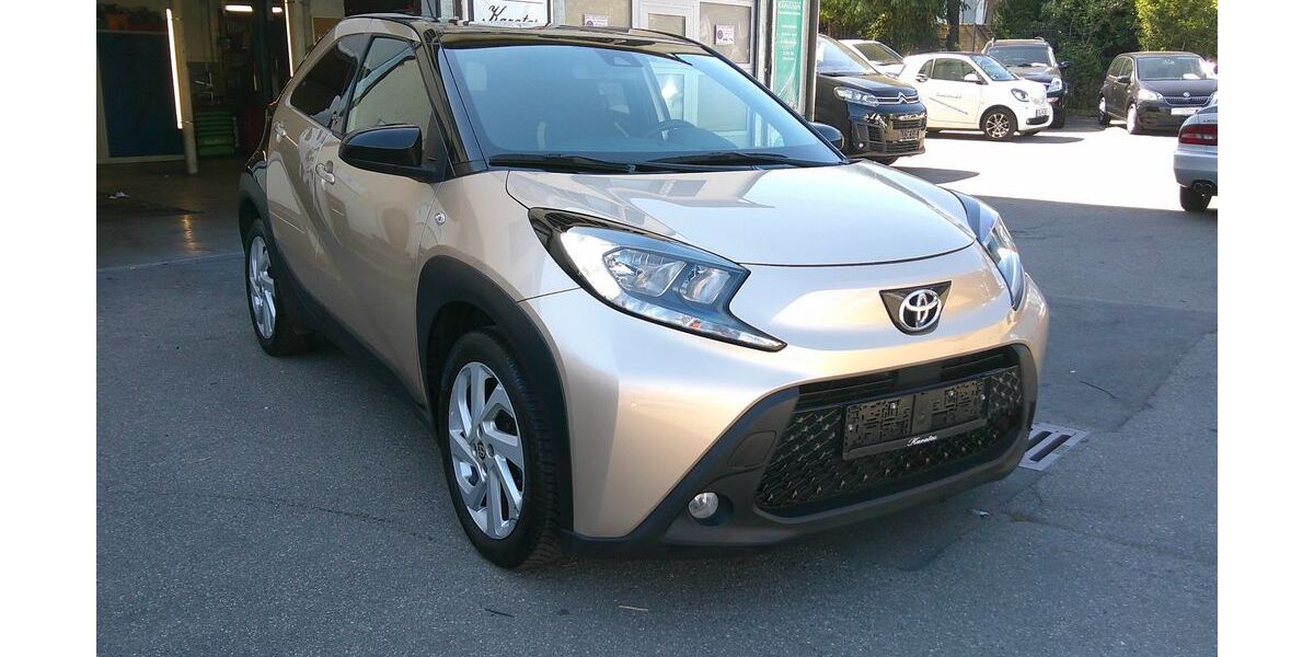 Toyota Aygo (X) 96.000 km 10.660 &euro; Sindelfingen 71065