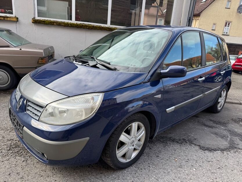 Renault Scenic 150.000 km 1.995 € Altensteig 72213