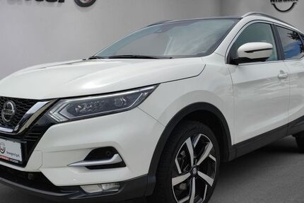 Nissan Qashqai 69.300 km 20.990 € Pforzheim 75177