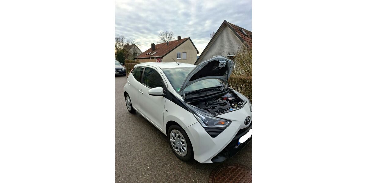 Toyota Aygo (X) 61.000 km 9.930 &euro; Nagold 72202