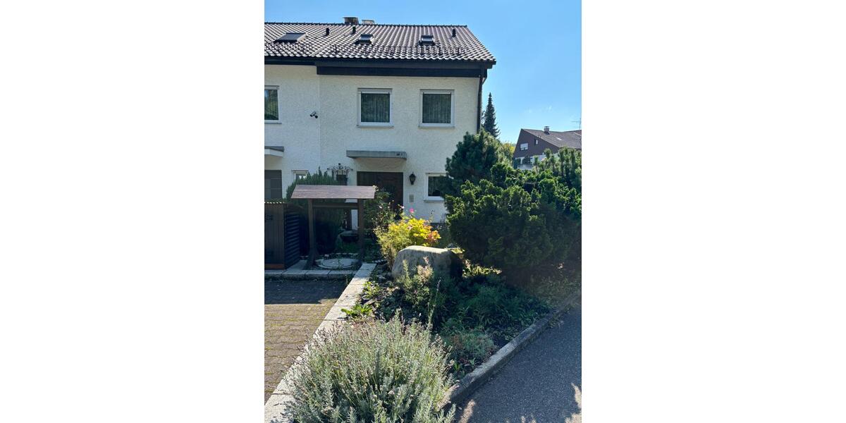 Doppelhaushälfte Böblingen Dagersheim - 4.5 Zimmer, 134 m&sup2;, 639.000&euro; | Angebot:26932582