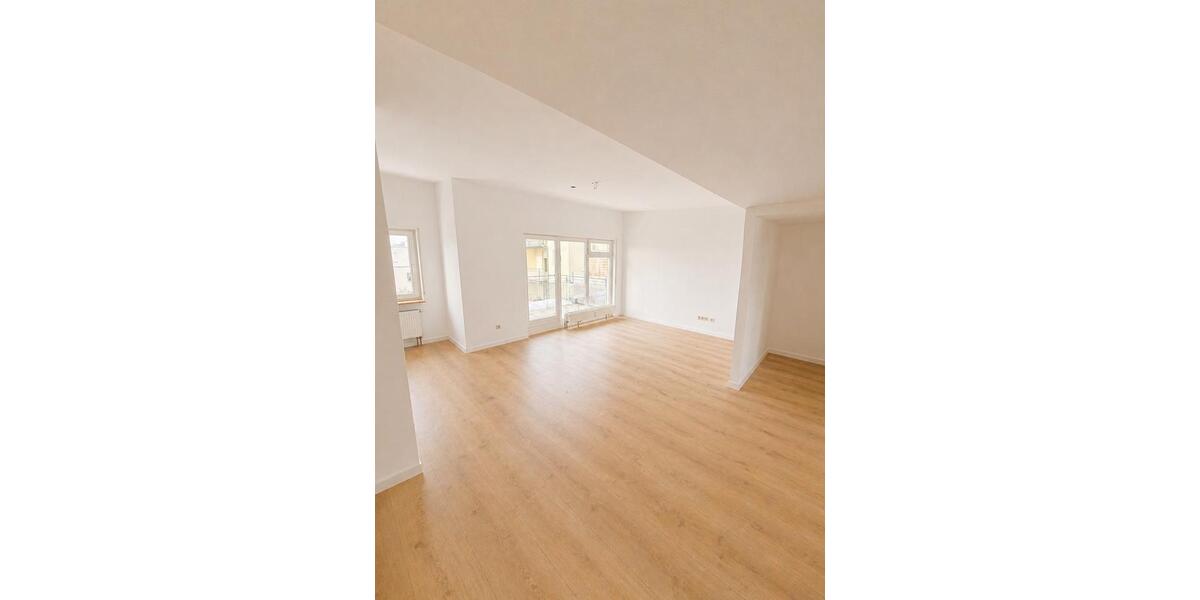 Einfamilienhaus Waiblingen Beinstein - 2 Zimmer, 66 m&sup2;, 1.300&euro; | Angebot:26326723