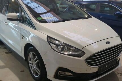 Ford S-Max 245.000 km 10.999 &euro; Ditzingen 71254