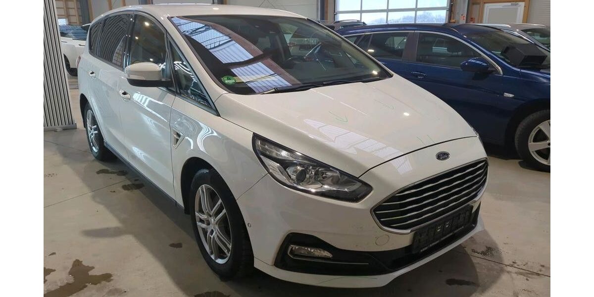 Ford S-Max 245.000 km 10.999 &euro; Ditzingen 71254