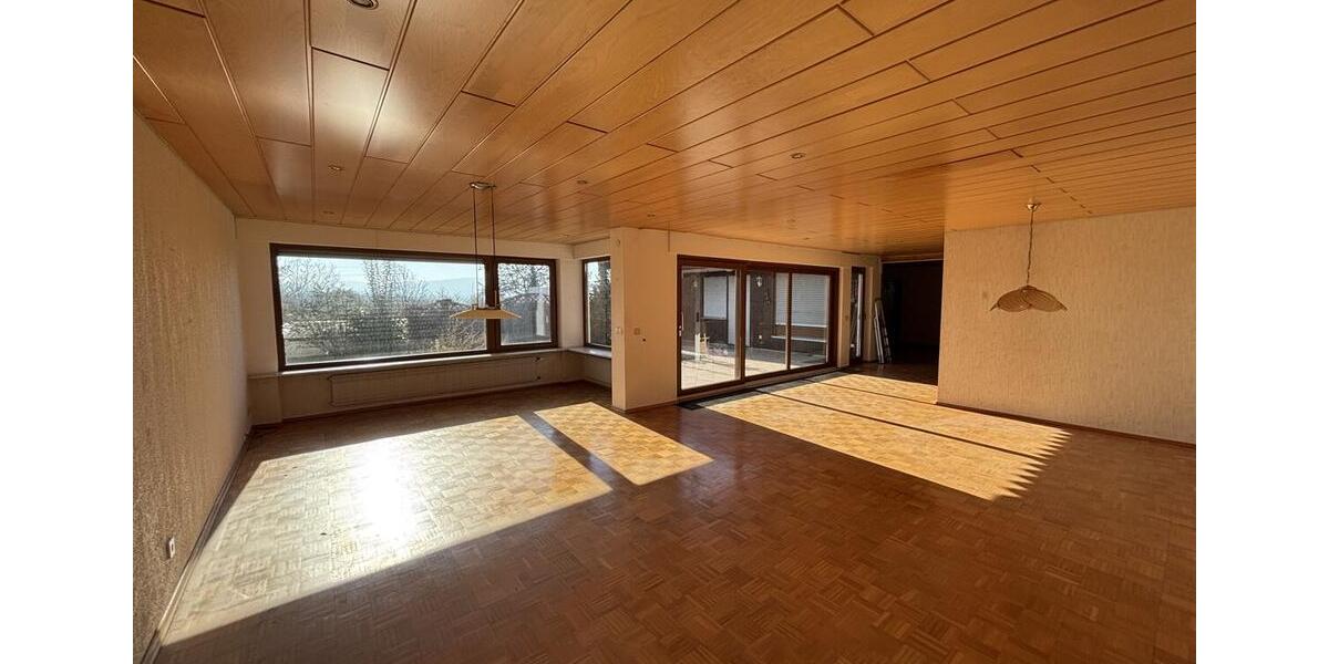 Bungalow Waiblingen Beinstein - 5.5 Zimmer, 156 m&sup2;, 2.050&euro; | Angebot:25541205