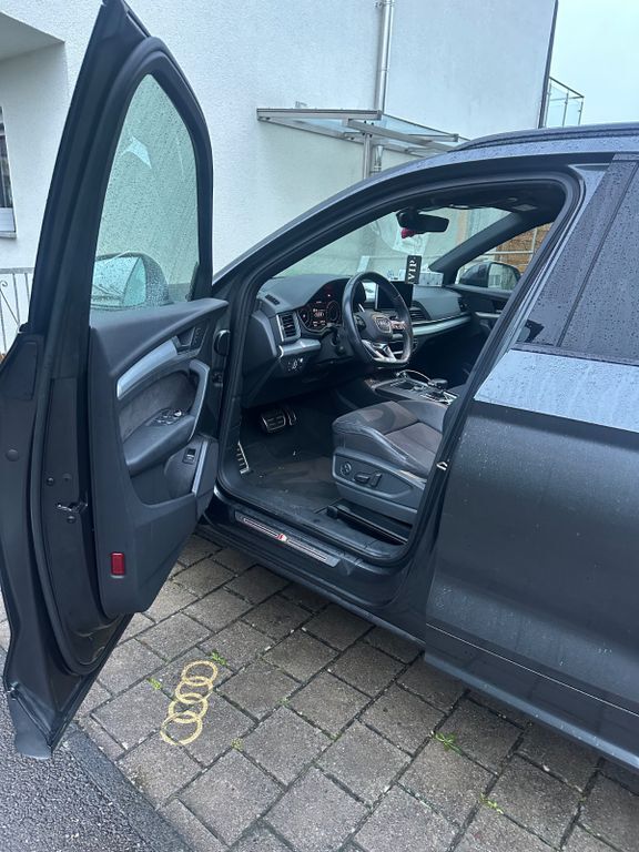 Audi Q5 103.000 km 28.800 € Herrenberg 71083