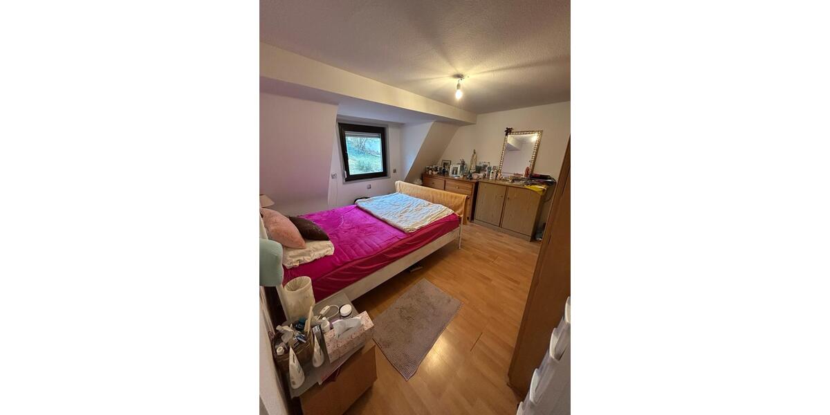 Doppelhaushälfte Gechingen - 3.5 Zimmer, 105 m&sup2;, 1.300&euro; | Angebot:24741458