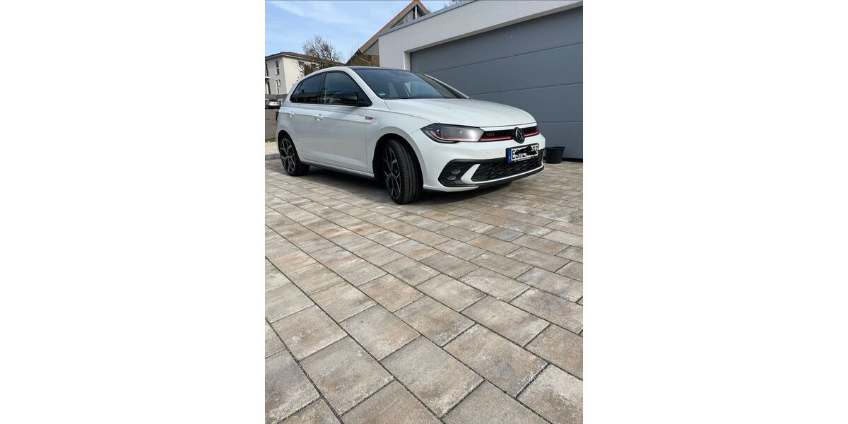 VW Polo 16.000 km 24.990 &euro; Nürtingen 72622