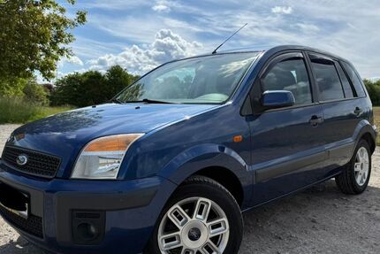 Ford Fusion 190.000 km 1.700 &euro; Fellbach 70736