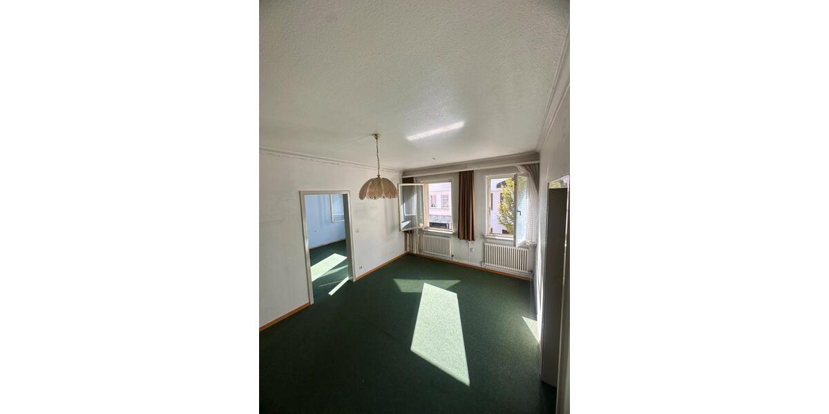 Etagenwohnung Leonberg - 4 Zimmer, 93 m&sup2;, 1.322&euro; | Angebot:27601229