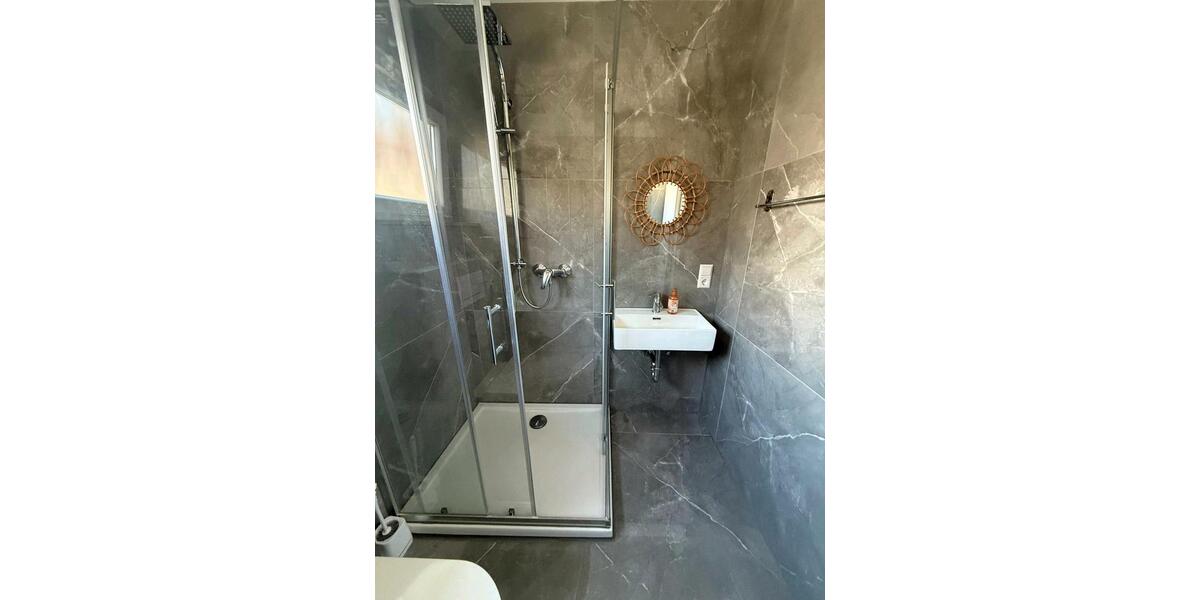 Etagenwohnung Esslingen am Neckar Hegensberg - 1 Zimmer, 28 m&sup2;, 550&euro; | Angebot:25991242