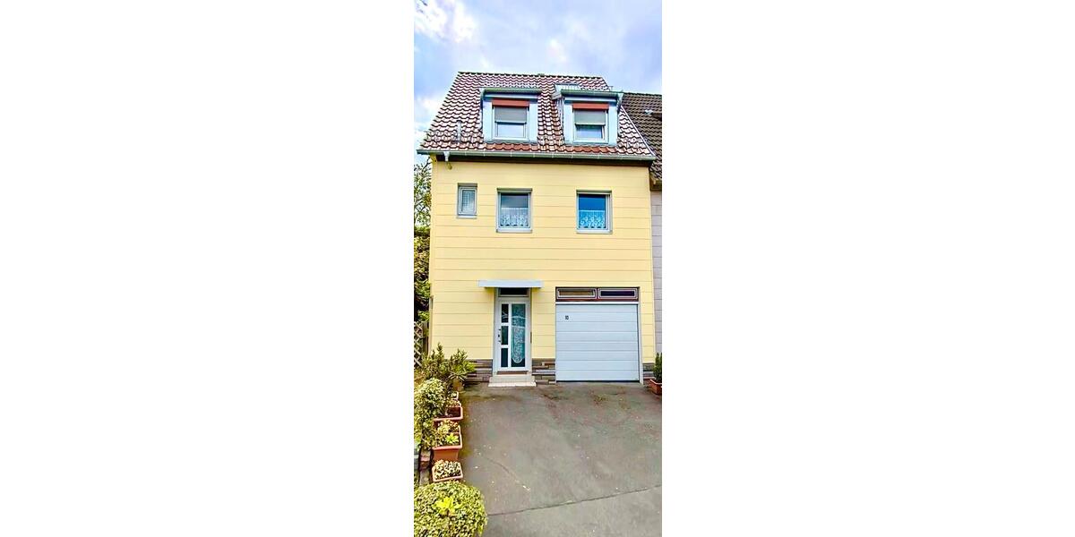 Doppelhaushälfte Böblingen - 4 Zimmer, 125 m&sup2;, 450.000&euro; | Angebot:24839417