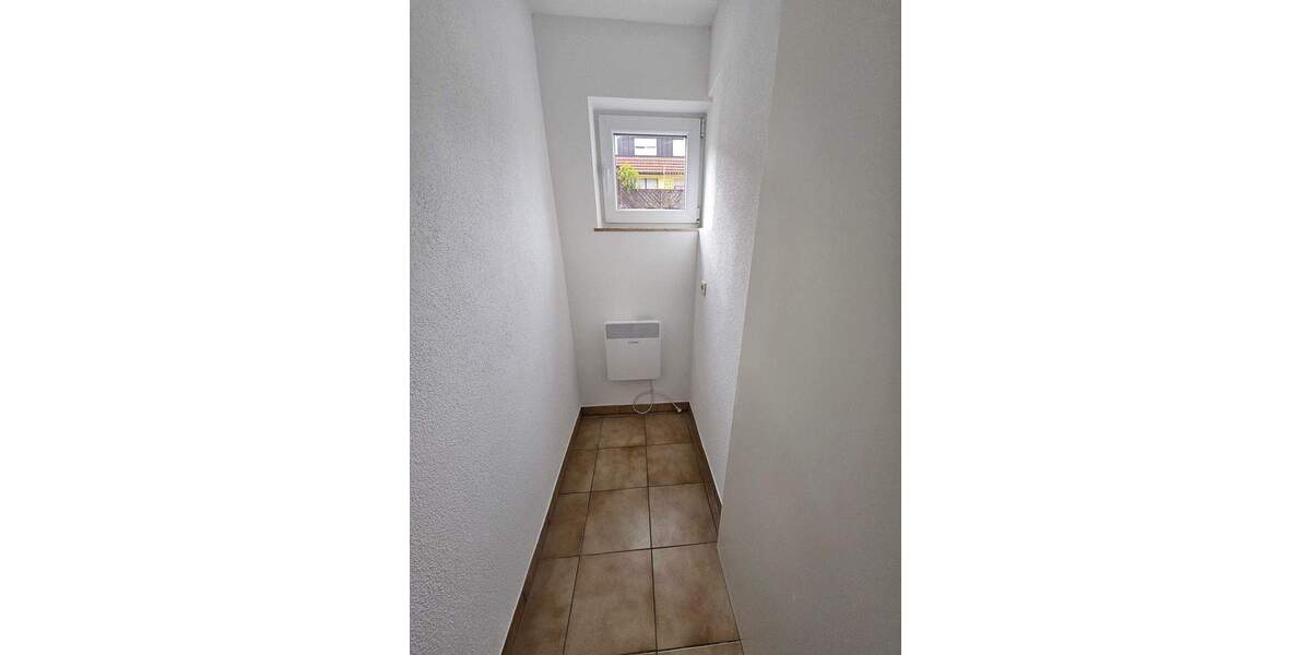 Terrassenwohnung Markgröningen - 4 Zimmer, 100 m&sup2;, 1.100&euro; | Angebot:24711918