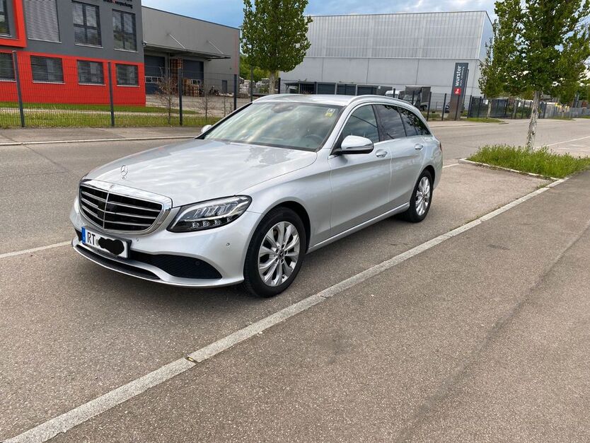 Mercedes-Benz C 220 140.000 km 21.400 € Kohlberg 72664