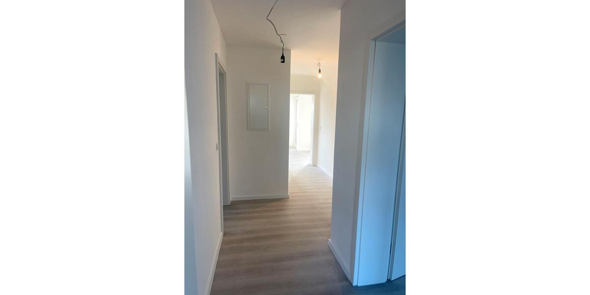 Erdgeschoßwohnung Pforzheim Eutingen - 4 Zimmer, 87 m&sup2;, 1.230&euro; | Angebot:24658904