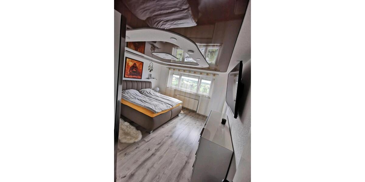 Etagenwohnung Nürtingen - 3 Zimmer, 105 m&sup2;, 359.000&euro; | Angebot:26307792