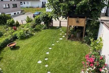 Haus Gäufelden-Öschelbronn Öschelbronn - 5 Zimmer, 142 m&sup2;, 1.450&euro; | Angebot:21128842