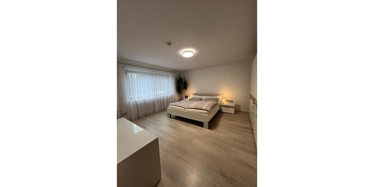 Etagenwohnung Pforzheim Dillweißenstein - 3 Zimmer, 90 m&sup2;, 1.250&euro; | Angebot:24631778