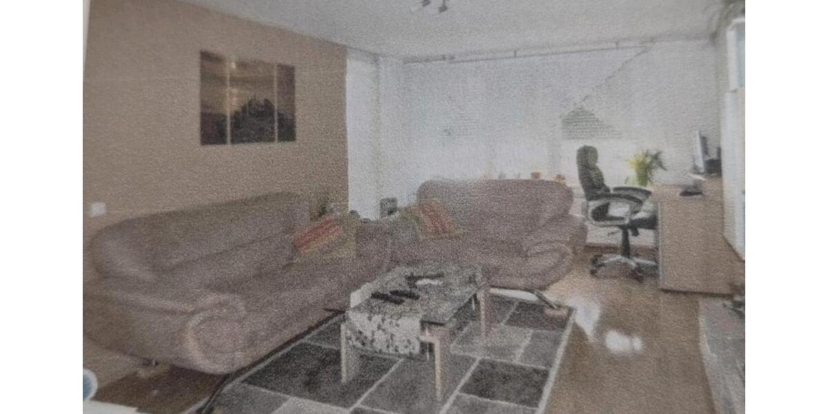 Erdgeschoßwohnung Kornwestheim - 2.5 Zimmer, 57 m&sup2;, 180.000&euro; | Angebot:24803429