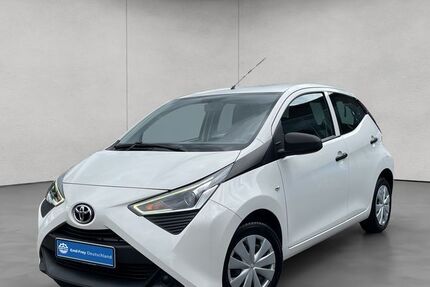 Toyota Aygo (X) 49.800 km 9.900 &euro; Filderstadt 70794