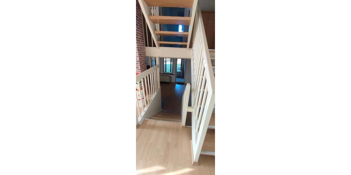 Doppelhaushälfte Bad Liebenzell - 4.5 Zimmer, 95 m&sup2;, 1.450&euro; | Angebot:27618976