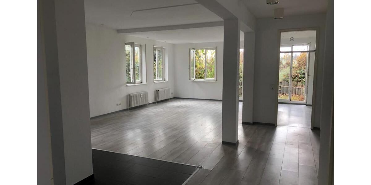 4.5 Zimmer EG Wohnung mit Loft Charakter in ES-Rüdern 4 zimmer