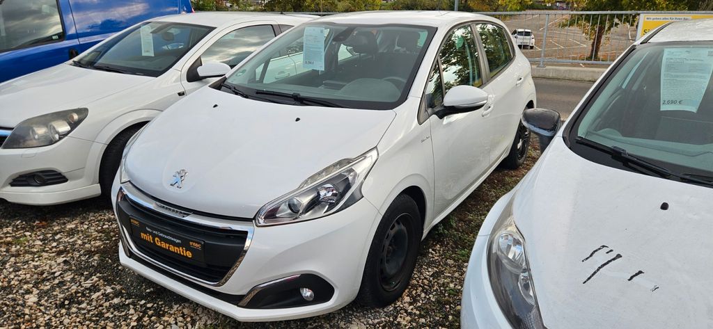 Peugeot 208 122.500 km 5.390 &euro; Reutlingen 72766