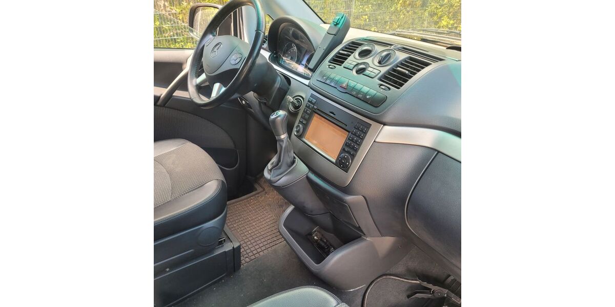 Mercedes-Benz Viano 169.521 km 9.999 &euro; Pforzheim 75179