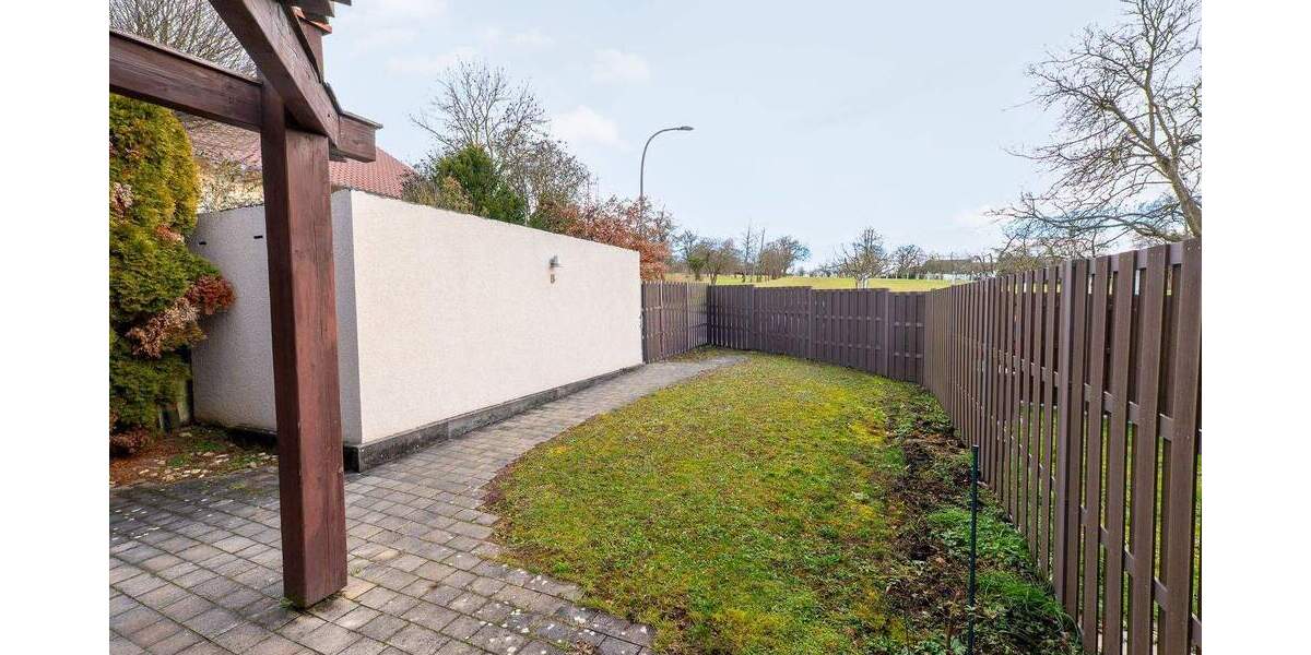 Reihenendhaus Ludwigsburg / Neckarweihingen Neckarweihingen - 5 Zimmer, 120 m&sup2;, 549.000&euro; | Angebot:24810734