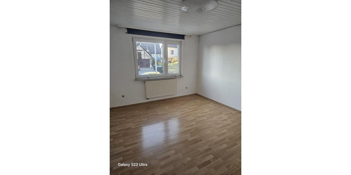 Erdgeschoßwohnung Gärtringen - 3 Zimmer, 67 m&sup2;, 1.000&euro; | Angebot:24806643