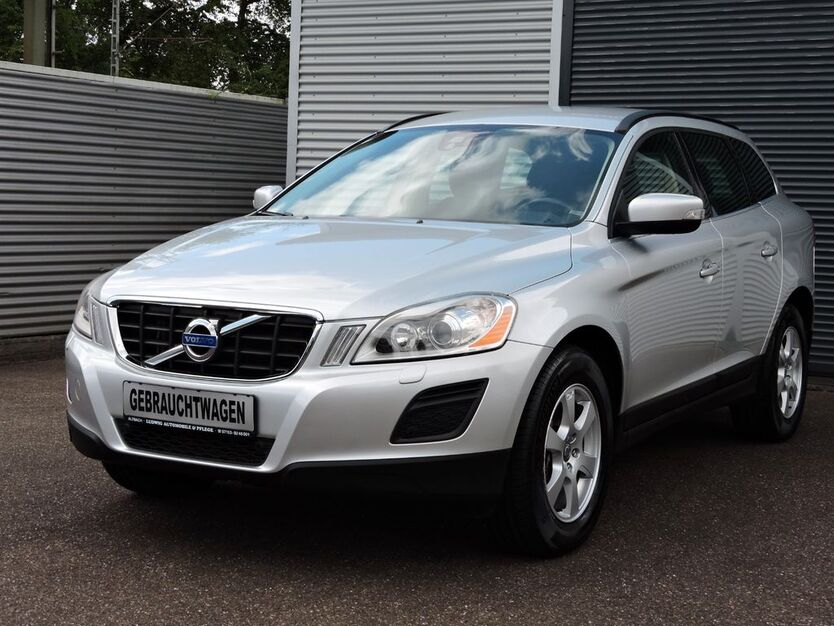 Volvo XC60 186.000 km 12.999 € Altbach 73776