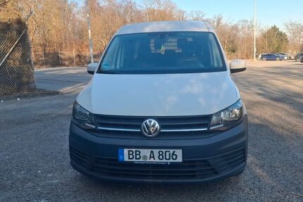 VW Caddy 194.000 km 14.699 &euro; stuttgart 70469