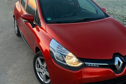 Renault Clio 32.200 km 8.500 &euro; ludwigsburg 71642