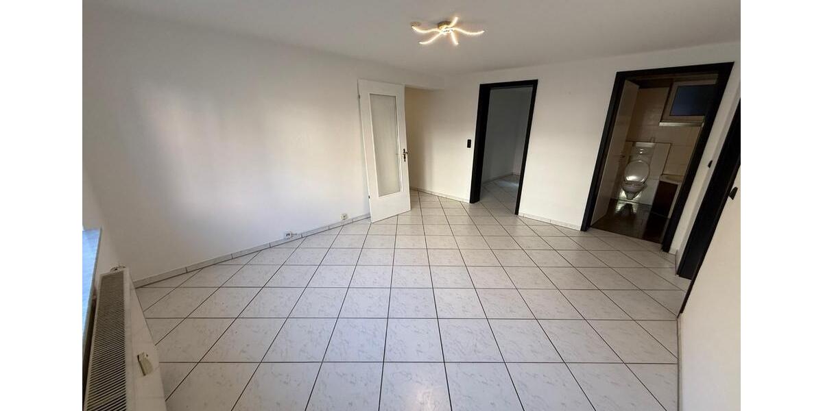 Erdgeschoßwohnung Ludwigsburg Eglosheim - 3 Zimmer, 65 m&sup2;, 1.000&euro; | Angebot:24433266