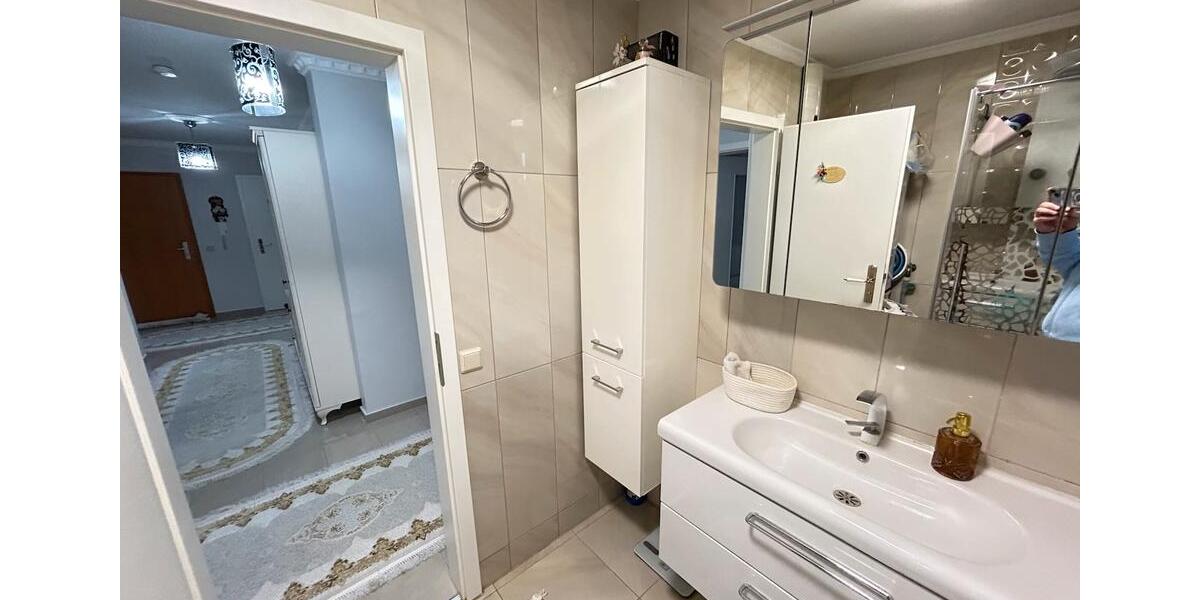 Etagenwohnung Ludwigsburg Oßweil - 4.5 Zimmer, 102 m&sup2;, 525.000&euro; | Angebot:24478500