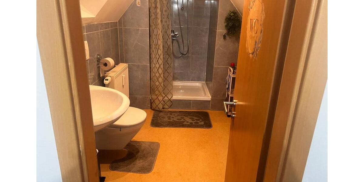 Dachgeschoßwohnung Nufringen - 2 Zimmer, 50 m&sup2;, 950&euro; | Angebot:26364913