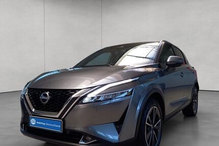 Nissan Qashqai 12.000 km 28.450 € Stuttgart 70469