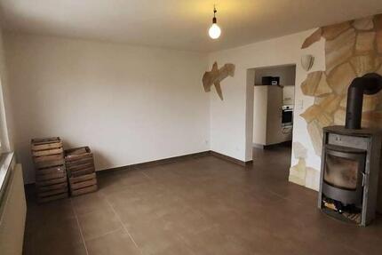 Haus Aidlingen - 7 Zimmer, 150 m&sup2;, 1.800&euro; | Angebot:27618934